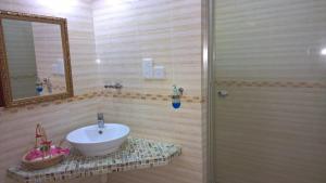 Koupelna v ubytování Etoile Labrine Guest House
