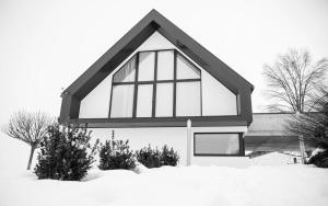 Fotografie z fotogalerie ubytování Weingut Holler Chalet v destinaci Spielfeld