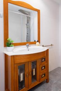 Un baño de Alojamientos Rías Baixas-Casa Lisi-Ribeira