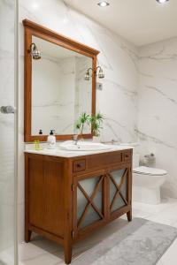 Un baño de Alojamientos Rías Baixas-Casa Lisi-Ribeira