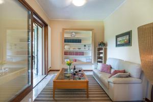 Posedenie v ubytovaní Villa Joy 6, Emma Villas