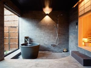 Koupelna v ubytování KONJAKUSO Nara Naramachi "MUSHIBUROYA" Sauna Villa