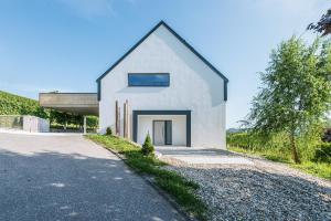 Fotografie z fotogalerie ubytování Weingut Holler Chalet v destinaci Spielfeld