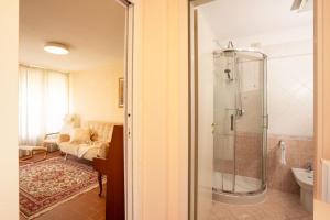 Ένα μπάνιο στο 9 minuti dalle Mura di Lucca, Luxury Villa +20 φωτογραφίες