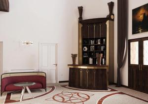 奧帕蒂亞的住宿－Villa Ariston，客厅设有大型木制橱柜和桌子