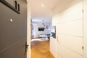 Fotografia z galérie ubytovania Renovated Cozy Apartment in Cannes Meynadier - 4p v Cannes + 1 fotografia