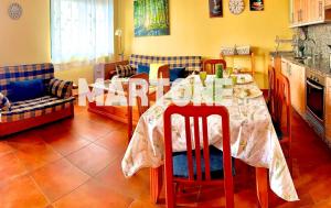 Kuchnia lub aneks kuchenny w obiekcie Apartamento Vacacional A Lanzada