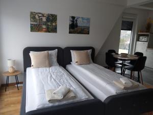Ліжко або ліжка в номері Apartman BUBAMARA