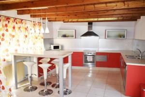 Køkken eller tekøkken på Anacasa Villa Montgo Perelloner CH4316