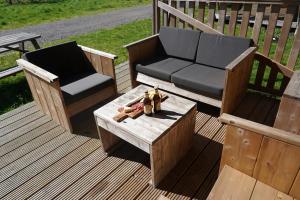 Foto de la galería de Luxe en sfeervolle safaritent met eigen badkamer voor 6 personen Doc en Behelp