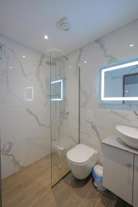 A bathroom at Seaview Bunec
