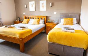 Φωτογραφία από το άλμπουμ του The Gate Hangs High σε Hook Norton +19 φωτογραφίες