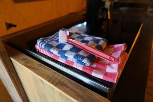 Imagen de la galería de Luxe Glamping Met eigen badkamer voor 5 Personen Bashful, en Behelp