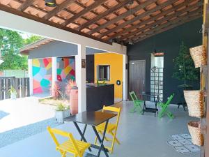 Večerní zábavní program pro hosty v ubytování Quarto Privado Confortável em Pontal do Sul