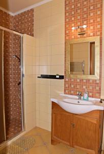 Koupelna v ubytování Makotel Apartmanház