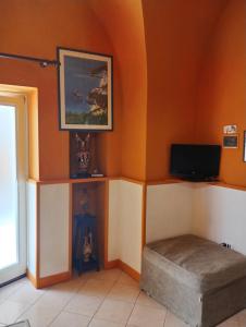 TV a/nebo společenská místnost v ubytování My House Suite