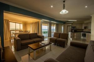 Гостиная зона в Saints View Resort Unit 24