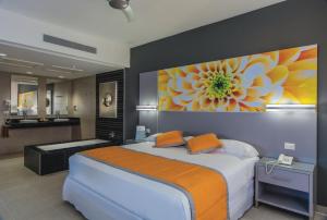 Postel nebo postele na pokoji v ubytování Riu Cancun - Adults Only - All Inclusive