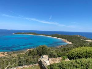 圣特奥多罗Villaggio Est a Capo Coda Cavallo San Teodoro的相册照片
