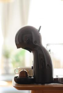 a tea kettle sitting on top of a counter at Apartement Nähe Red Bull Ring TOP4 in Judenburg