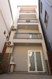 Balkón nebo terasa v ubytování J&D Rooms Korce