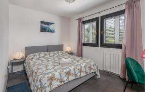 Posteľ alebo postele v izbe v ubytovaní Beautiful Home In Opatija With Sauna