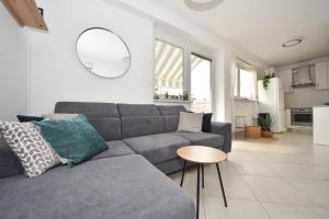 Kuchyň nebo kuchyňský kout v ubytování Apartman Lora