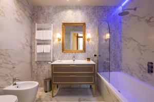 A bathroom at Antico Portego