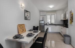 Gallery image of Beautiful Apartment In Crikvenica in Crikvenica