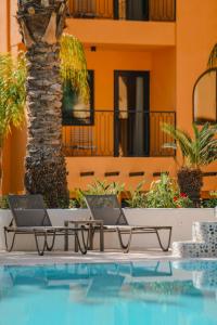 Bazén v ubytování Unsal Hotel nebo v jeho okolí