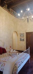 Postel nebo postele na pokoji v ubytování Romantic Stay in Tivoli