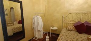 Postel nebo postele na pokoji v ubytování Romantic Stay in Tivoli