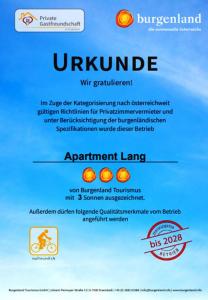 Un certificado, premio, letrero u otro documento en Gästehaus Josef Lang