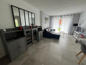 Dapur atau dapur kecil di Villa MaLou +38 gambar