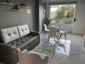 Posezení v ubytování Axé Shelter + 16 fotografií
