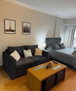 A seating area at Luxury Apartment in Recoleta