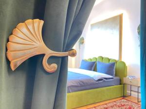 Ένα ή περισσότερα κρεβάτια σε δωμάτιο στο SuperHosts KING-BETT - Zentrum - PARKPLATZ - Netflix