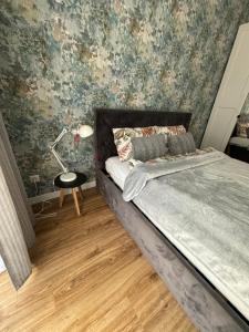 Posteľ alebo postele v izbe v ubytovaní GARBARY Old Town LUX Apartment 106, self check-in 24h, free parking
