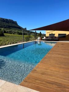 Piscina di Côté vignes cassis o nelle vicinanze