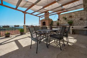 Gallery image of Stone House Biskup in Babino Polje