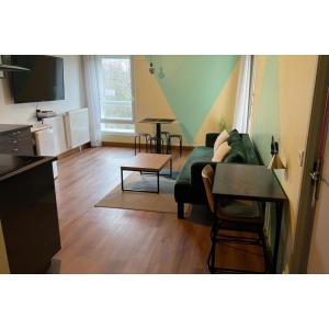 Χώρος καθιστικού στο Appartement Charmant et tranquille à proximité de Paris - Balcon - Parking & Wifi