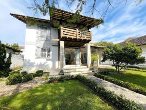 Zahrada ubytování Fantástica Casa apenas 150m - Praia Grande > Penha