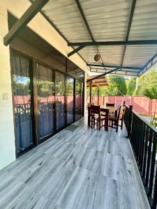 Gallery image of Casa Black Playa Negra de Puerto viejo in Puerto Viejo +12 photos