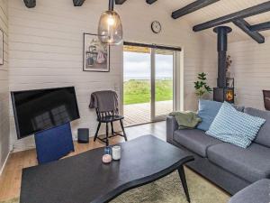 Et opholdsområde på Holiday home Hjørring XLIII