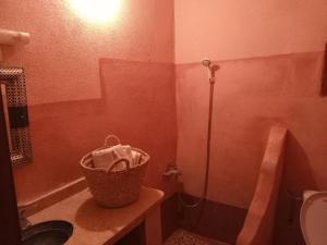 Koupelna v ubytování Dar Zara