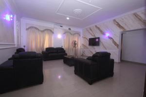 Posezení v ubytování WHITE HOUSE B & B SERVICE APARTMENT