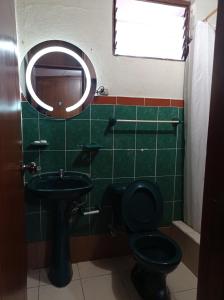 Koupelna v ubytování APARTAMENTO INDEPENDIENTE cerca de muchos lugares + 24 fotografií