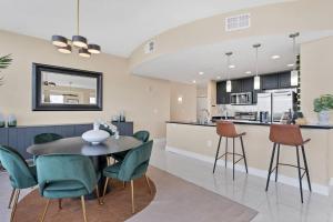 Φωτογραφία από το άλμπουμ του Downtown New Modern Spacious 3bdrm 2Bath 2000 sq ft στο Ορλάντο