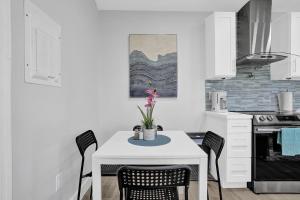 Gallery image of The Front Wave Luxury Home in Fort Lauderdale