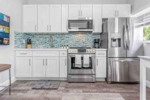 Fotografie z fotogalerie ubytování Mayas Blue Lagoon Luxury Suite #1 v destinaci Fort Lauderdale